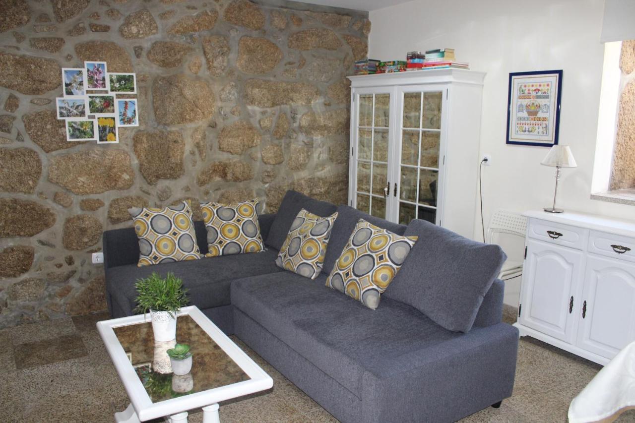 Bernardes House Guest House Castelo de Paiva Exterior photo